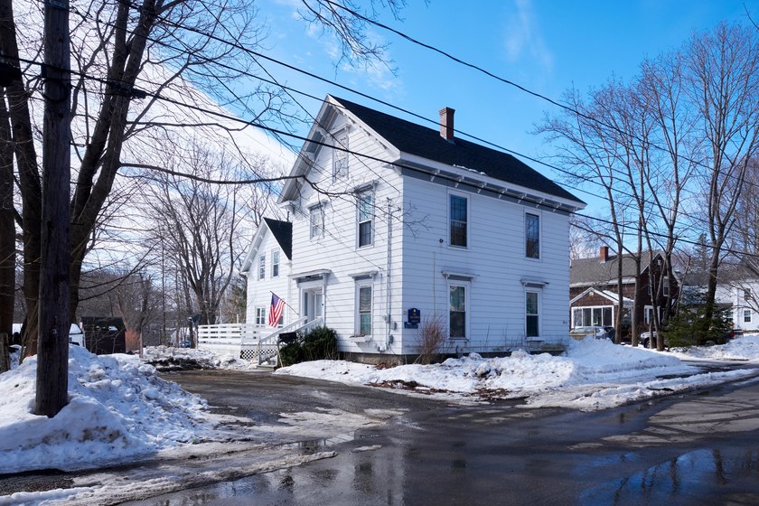 20 Chestnut stands out as a handsome New England-style residence - Beach Lot for sale in Rockland, Maine on Beachhouse.com