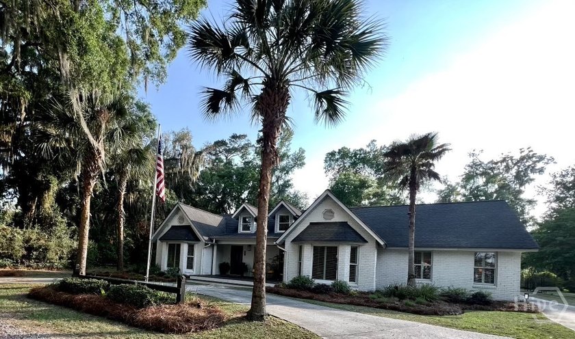 This house is a designer's dream. Flooded with sunlight, floor - Beach Home for sale in Midway, Georgia on Beachhouse.com