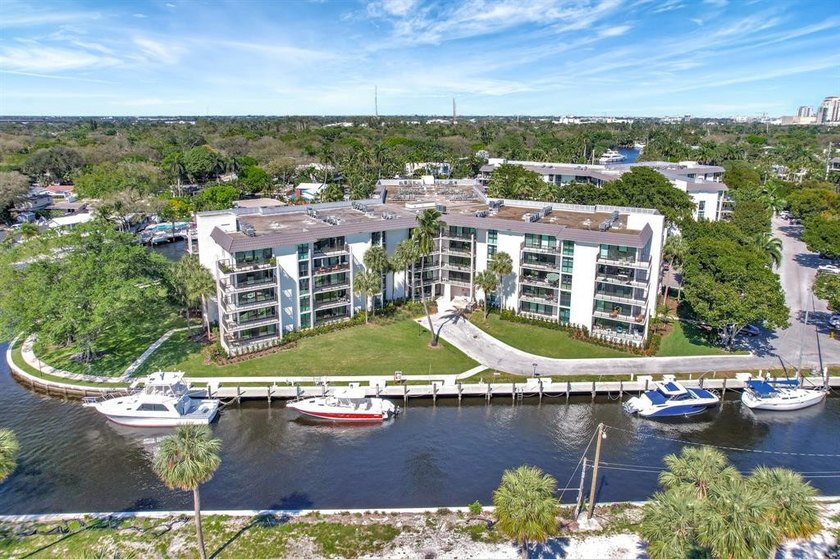 LIGHT AND BRIGHT 1 BEDROOM, 1 1/2 BATH CONDO WITH BEAUTIFUL - Beach Condo for sale in Fort Lauderdale, Florida on Beachhouse.com