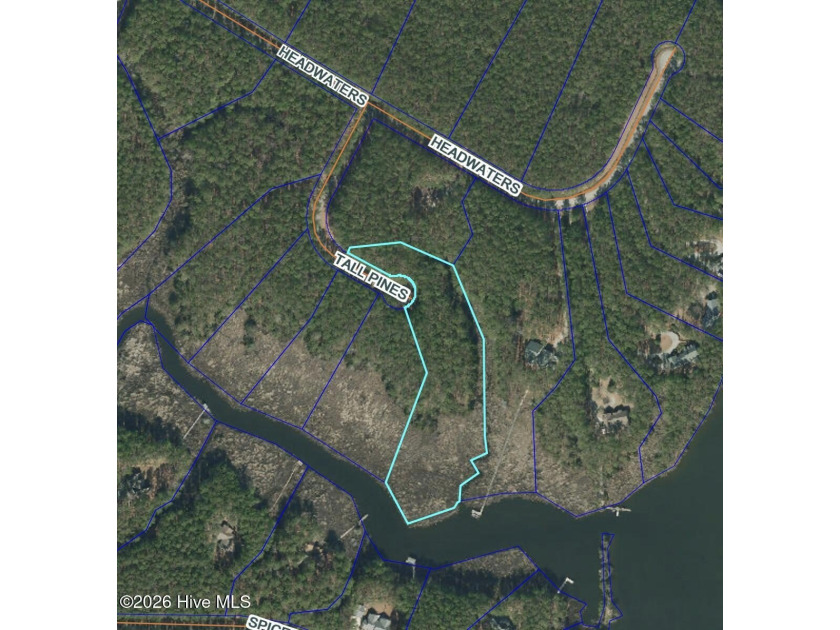 Great waterfront lot. Just a short drive to Oriental and - Beach Acreage for sale in Oriental, North Carolina on Beachhouse.com