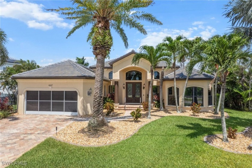 Gulf Access Elegance with Jaw-Dropping Water Views If stunning - Beach Home for sale in Cape Coral, Florida on Beachhouse.com