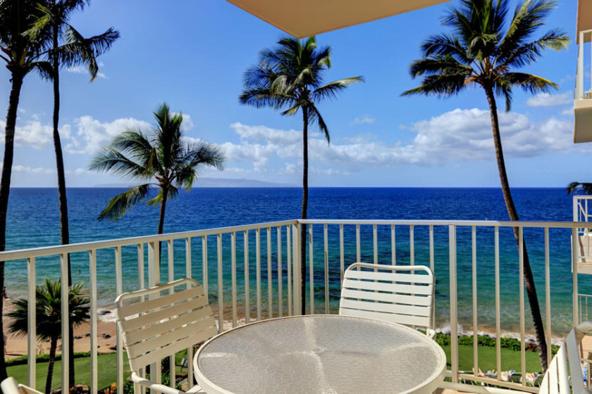 Prime Location with Amazing Views!! - Kamaole Nalu #405 - Beach Vacation Rentals in Kihei, Maui, HI on Beachhouse.com