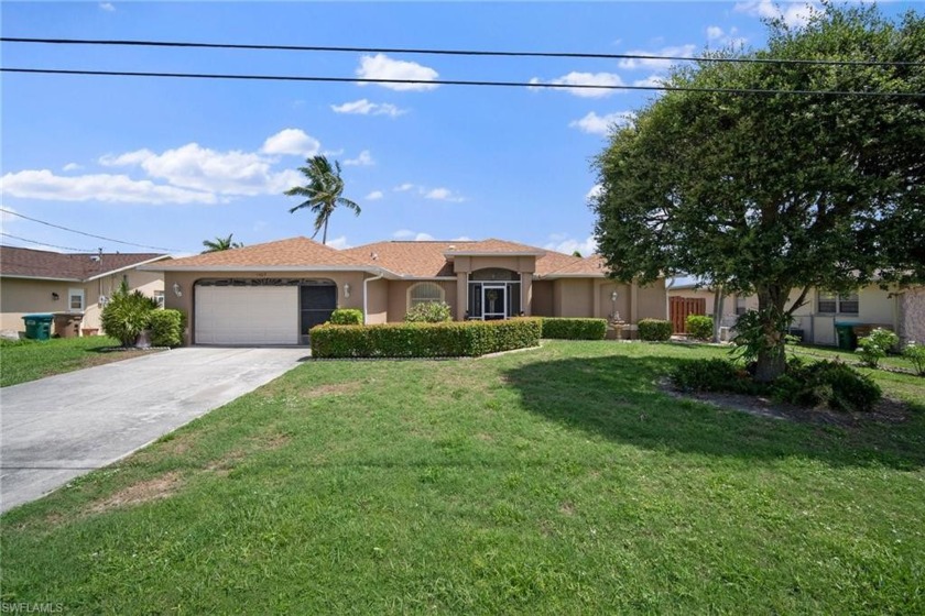 READY TO SELL! Welcome to your dream home in the heart of Cape - Beach Home for sale in Cape Coral, Florida on Beachhouse.com