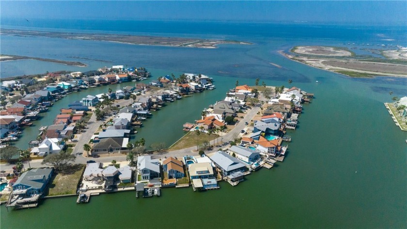 Discover the perfect opportunity to build your dream home on - Beach Lot for sale in Corpus Christi, Texas on Beachhouse.com