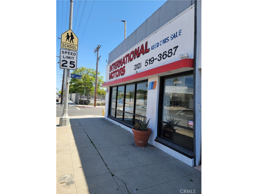 Family owned and neighborhood local auto service shop for sale - Beach Commercial for sale in San Pedro, California on Beachhouse.com