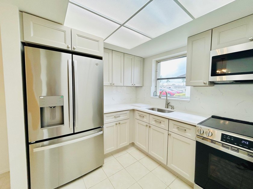 Beautifully renovated Villa in the Ashley section of the 55+ - Beach Home for sale in West Palm Beach, Florida on Beachhouse.com