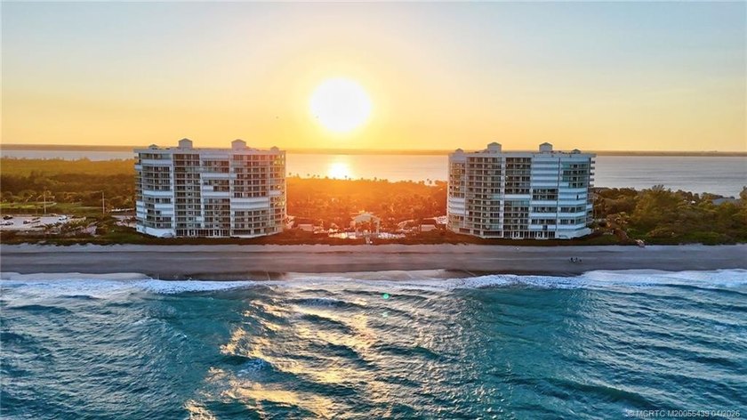 This stunning Oceanfront 3-bedroom, 2.5-bath end unit condo - Beach Condo for sale in Jensen Beach, Florida on Beachhouse.com