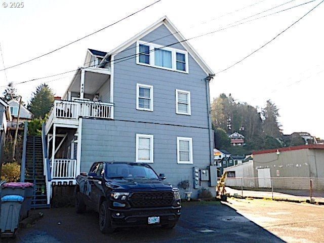 This Investment Opportunity has potential galore! Located - Beach Lot for sale in Astoria, Oregon on Beachhouse.com