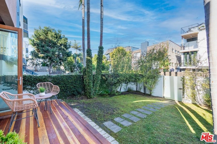 Just one block to the beach and two blocks to the main channel - Beach Home for sale in Marina Del Rey, California on Beachhouse.com