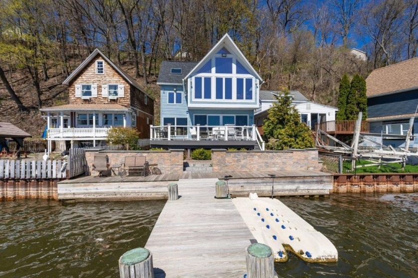 ATTENTION ALL BOATERS, CHECK OUT THIS AMAZING PRICE!! RARE - Beach Home for sale in Irondequoit, New York on Beachhouse.com