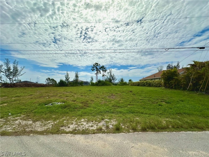 Check out what this oversized vacant land has to offer! This - Beach Lot for sale in Cape Coral, Florida on Beachhouse.com