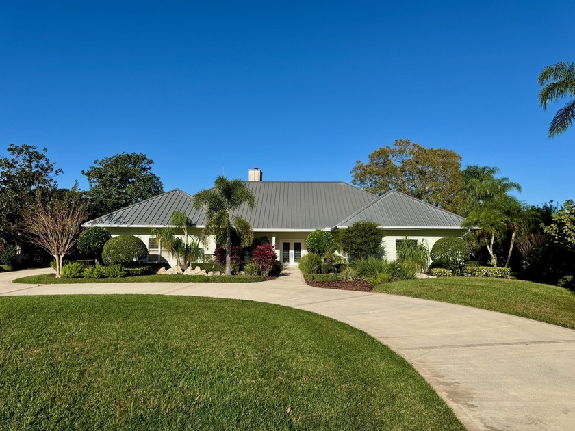 Rare Lakefront Home in PGA Village / Reserve Plantation. This - Beach Home for sale in Port Saint Lucie, Florida on Beachhouse.com