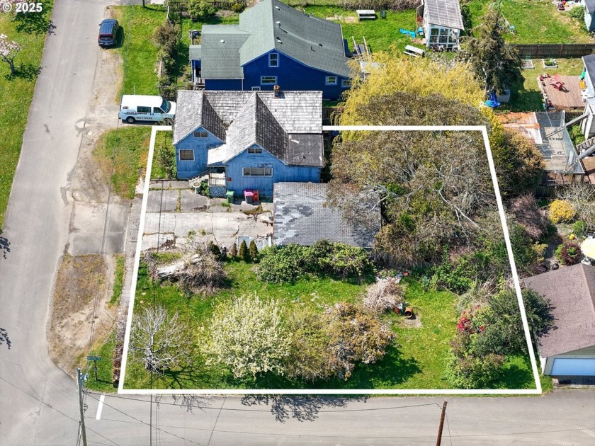 Value is in the land zoned CMU - mixed use commercial. There is - Beach Home for sale in Hammond, Oregon on Beachhouse.com