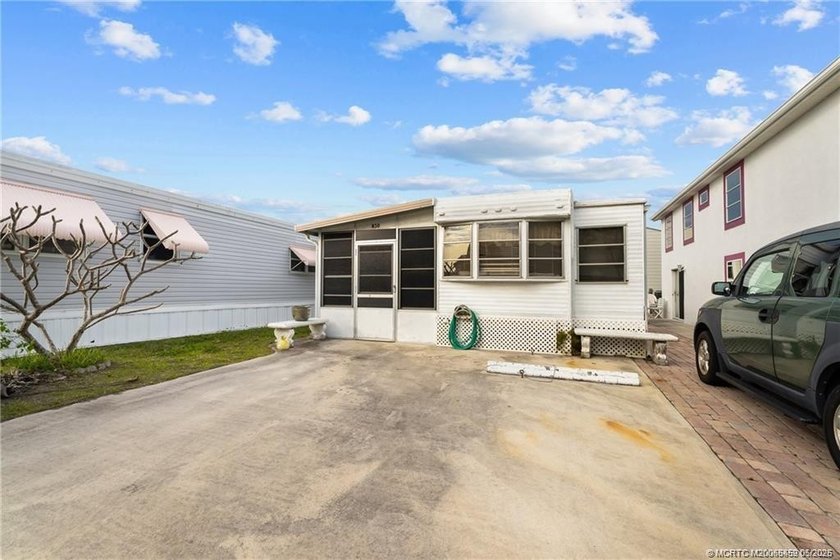 Private access to the beach! Your private slice of Paradise! - Beach Home for sale in Jensen Beach, Florida on Beachhouse.com
