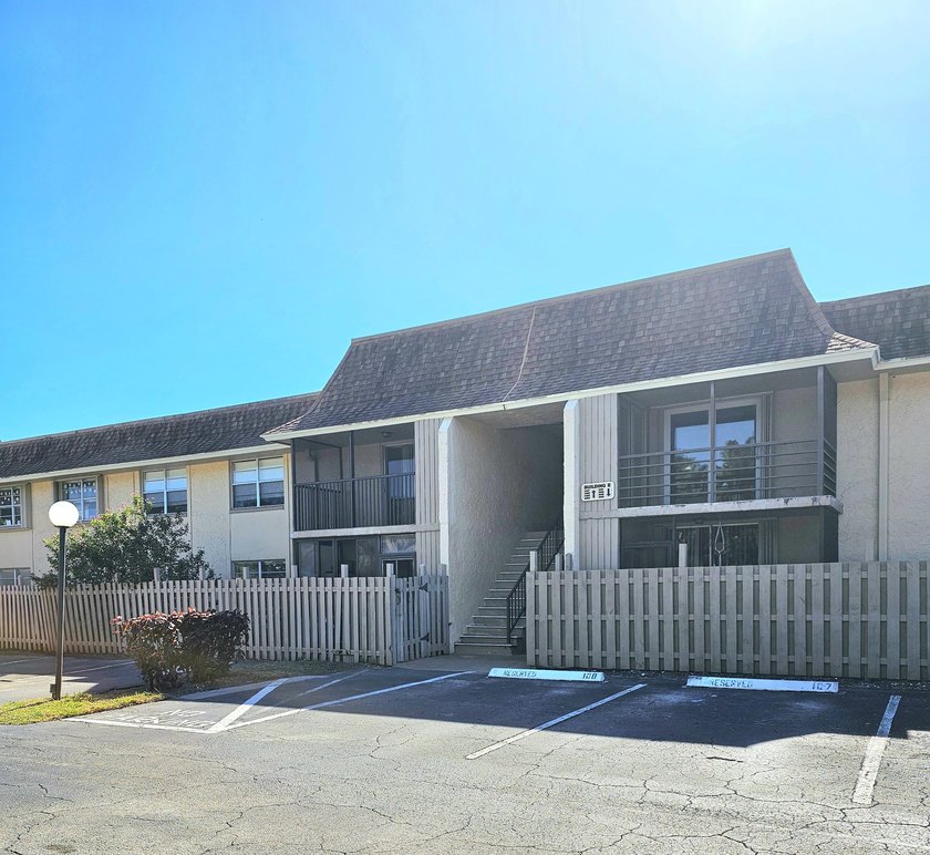 Step into this upgraded second floor condo featuring 2 bedrooms - Beach Condo for sale in Boca Raton, Florida on Beachhouse.com