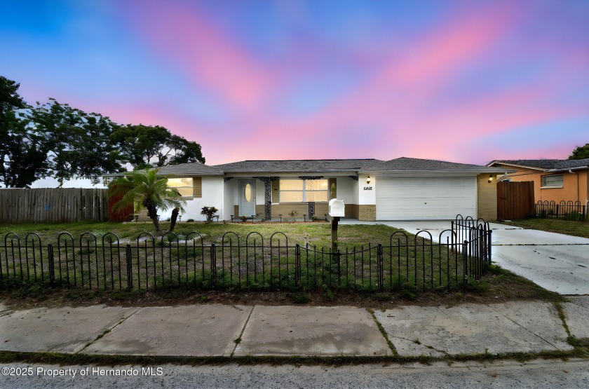 Welcome to your dream home! This charming 2-bedroom, 3-bathroom - Beach Home for sale in New Port Richey, Florida on Beachhouse.com