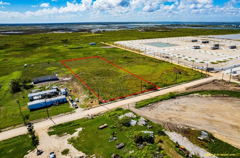 Seize the opportunity to own 2.30 acres of prime raw land in the - Beach Acreage for sale in Rockport, Texas on Beachhouse.com
