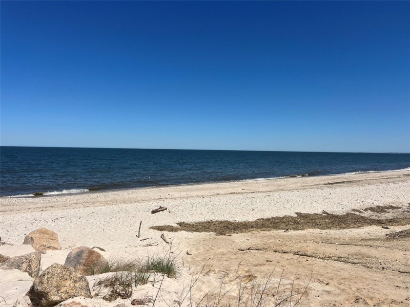 Great Cottage that can be used all year long and located on the - Beach Home for sale in Wading River, New York on Beachhouse.com