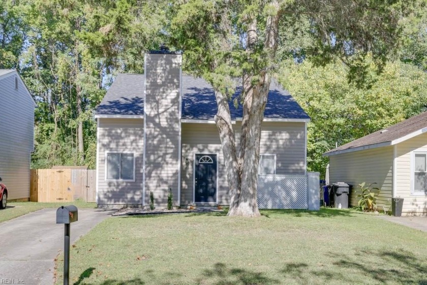 This beautifully updated 4-bedroom, 2-bath home features an - Beach Home for sale in Portsmouth, Virginia on Beachhouse.com