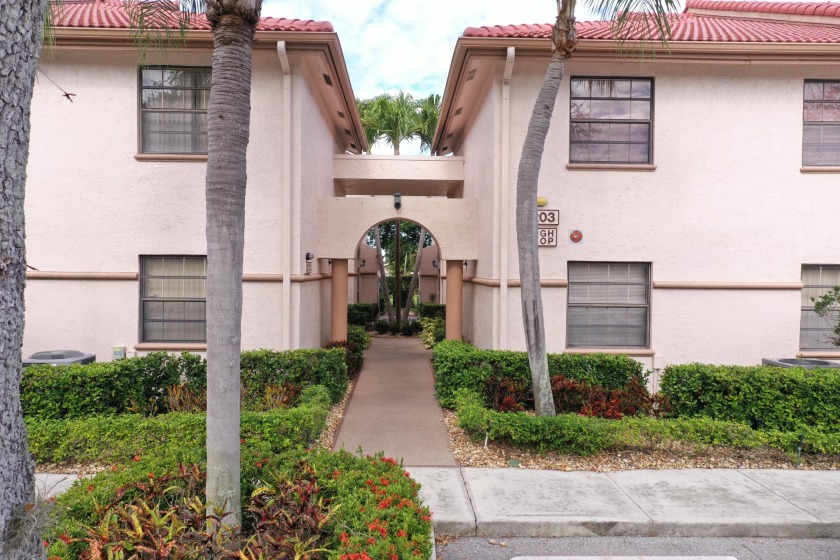 Don't delay seeing this METICULOUSLY MAINTAINED 2 BEDROOM + DEN - Beach Condo for sale in Boynton Beach, Florida on Beachhouse.com