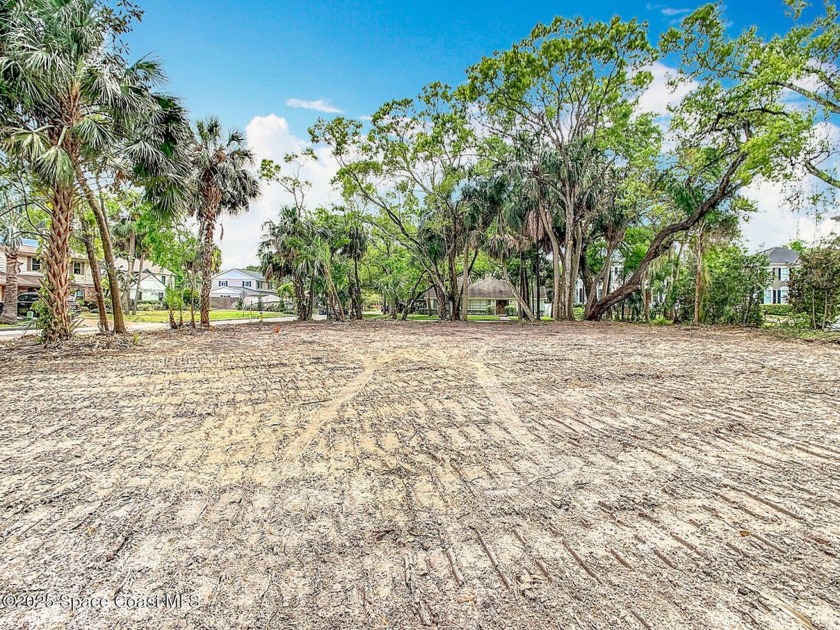 Please drive by the best cleared lot east of Westshore Blvd! 10 - Beach Lot for sale in Tampa, Florida on Beachhouse.com