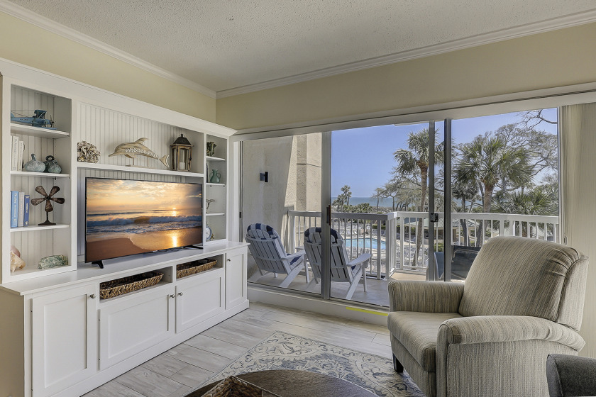 206 Barrington Arms- OCEANFRONT and - Beach Vacation Rentals in Hilton Head Island, South Carolina on Beachhouse.com