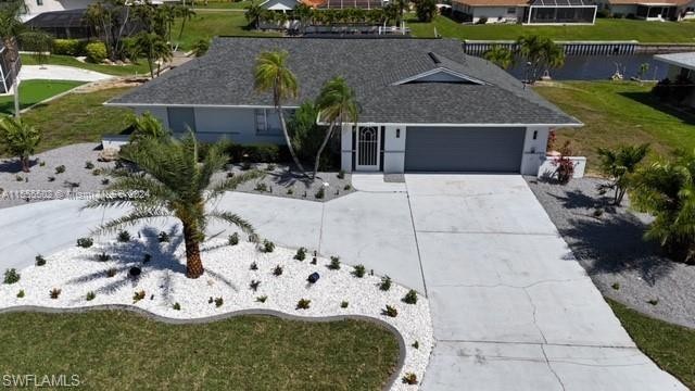Direct Gulf Access waterfront single family house in this - Beach Home for sale in Cape Coral, Florida on Beachhouse.com