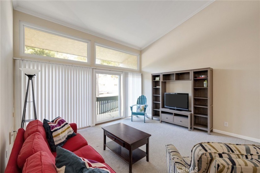 Welcome to the best value in South Redondo Beach! This bright - Beach Condo for sale in Redondo Beach, California on Beachhouse.com