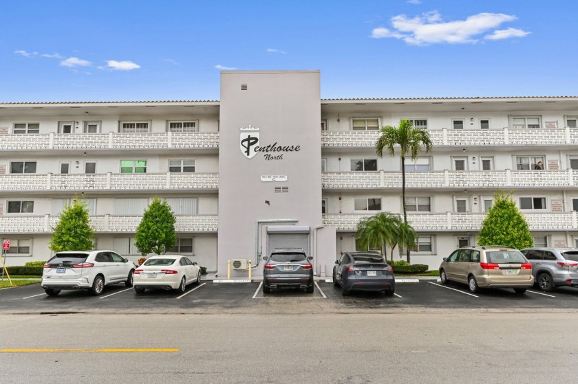 This charming 2-bedroom, 2-bathroom condo offers the ideal - Beach Condo for sale in Deerfield Beach, Florida on Beachhouse.com