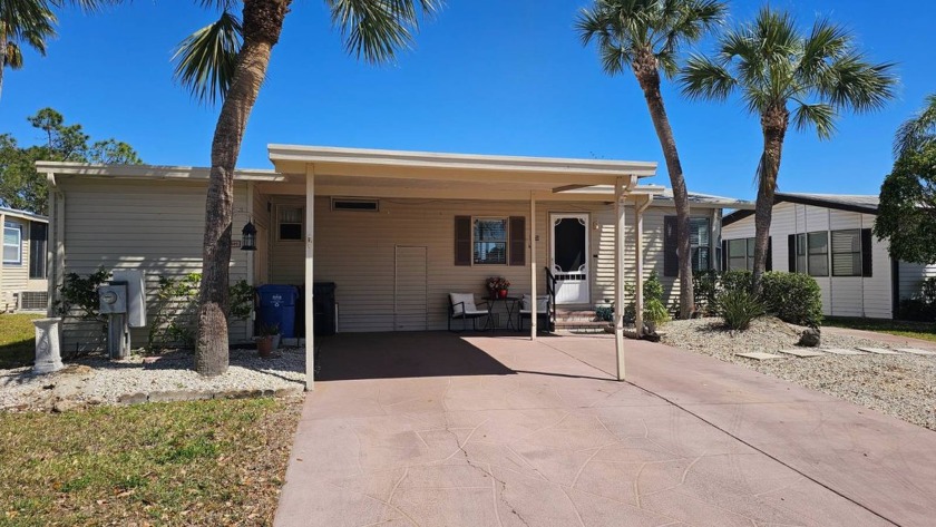 Are you looking for a 2-bedroom, 2- bathroom fully furnished - Beach Home for sale in Ruskin, Florida on Beachhouse.com