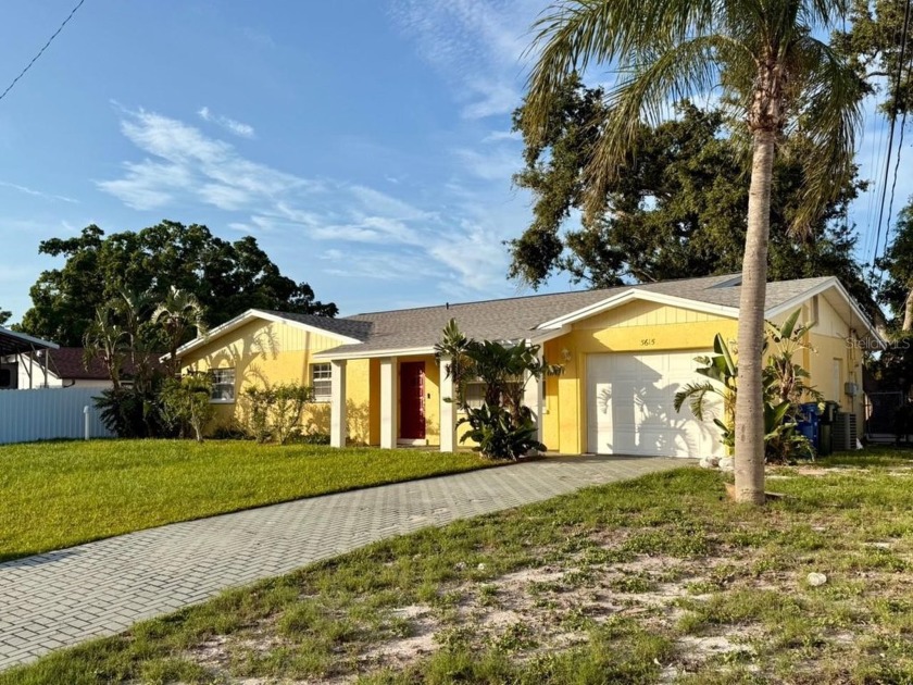 Very quiet neighborhood, completely fenced backyard. 3/2 + - Beach Home for sale in Sarasota, Florida on Beachhouse.com