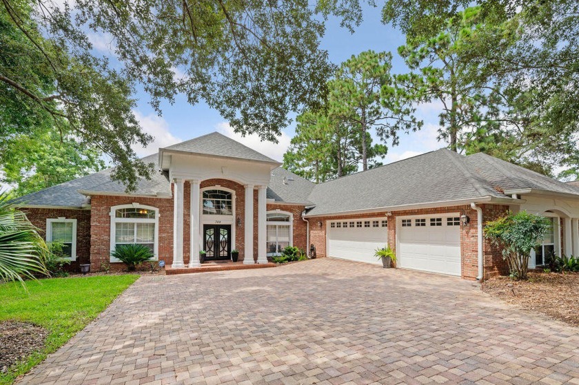 This custom home was built on a gorgeous private, corner lot - Beach Home for sale in Niceville, Florida on Beachhouse.com