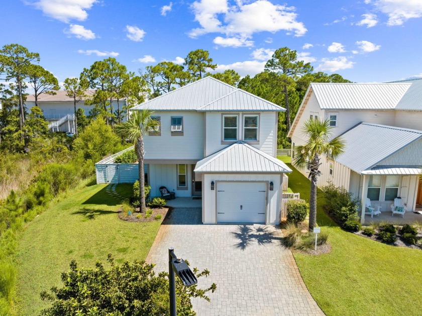 Welcome to ''Coconut Crush'', a stunning 4-bedroom, 4-bathroom - Beach Home for sale in Miramar Beach, Florida on Beachhouse.com