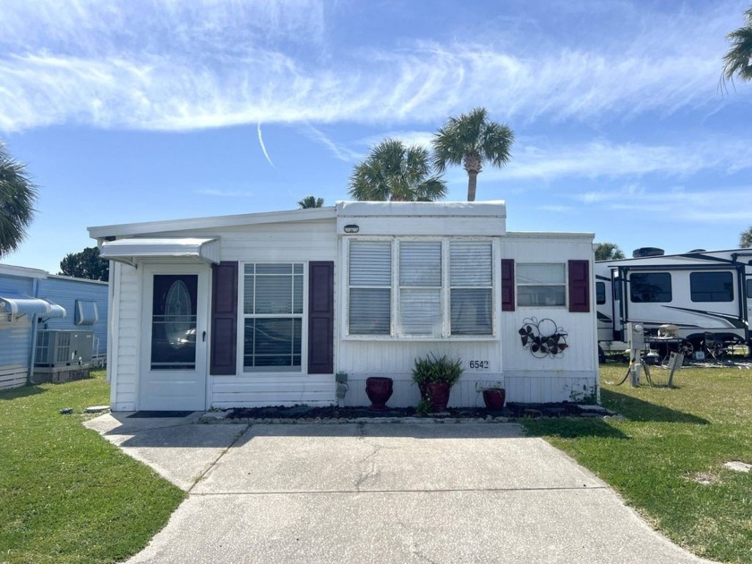 THIS PRISTINE, NEWLY RENOVATED HOME is a 1-Bedroom, 1-Bathroom - Beach Home for sale in Port Richey, Florida on Beachhouse.com