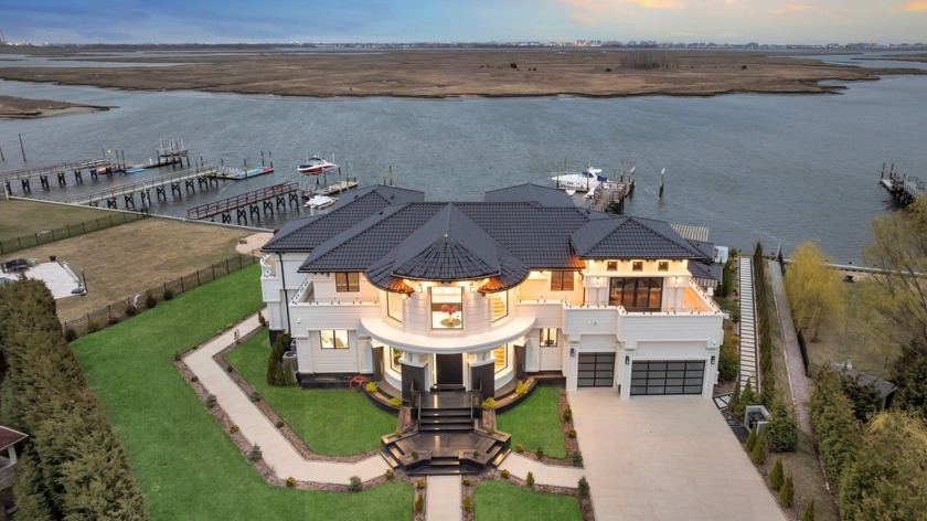 Welcome to 190 Curtis Road, a newly constructed 9,200 sq ft - Beach Home for sale in Woodmere, New York on Beachhouse.com