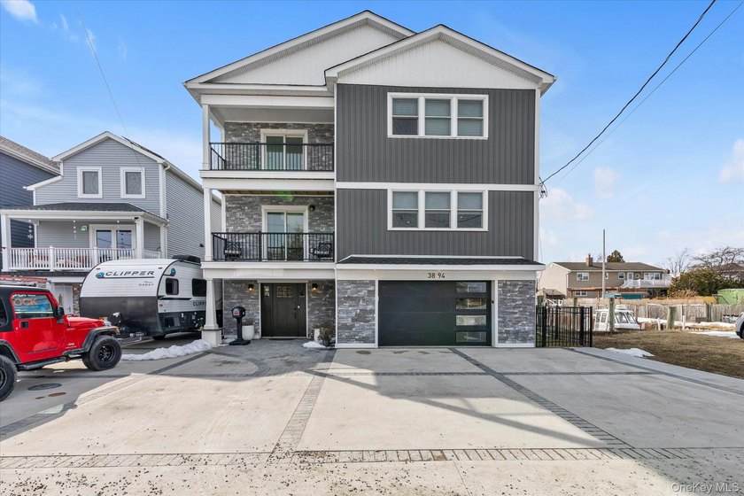 New construction contemporary waterfront home on a private road - Beach Home for sale in Seaford, New York on Beachhouse.com