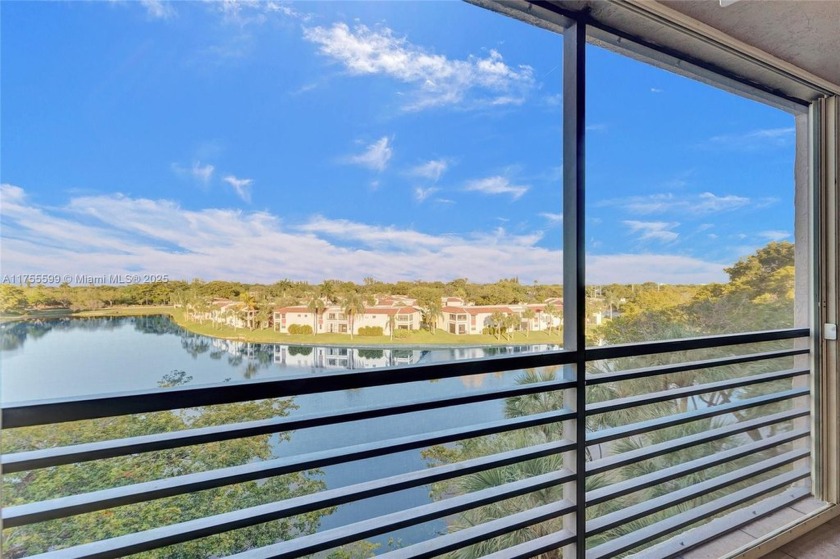 YOUR PERFECT 2ND HOME OR JUST ENJOY YOUR RETIREMENT LIVING WHILE - Beach Condo for sale in Pembroke Pines, Florida on Beachhouse.com