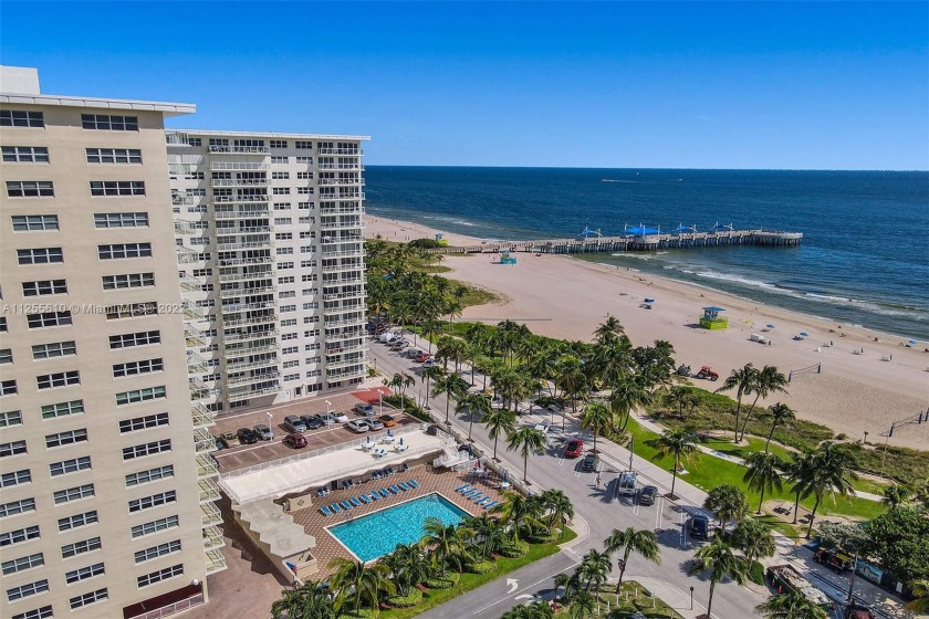Amazing unit with direct ocean views, huge master bedroom large - Beach Condo for sale in Pompano  Beach, Florida on Beachhouse.com