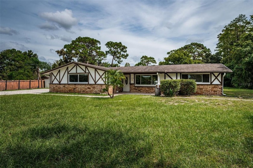 One or more photo(s) has been virtually staged. Paradise Found! - Beach Home for sale in New Port Richey, Florida on Beachhouse.com