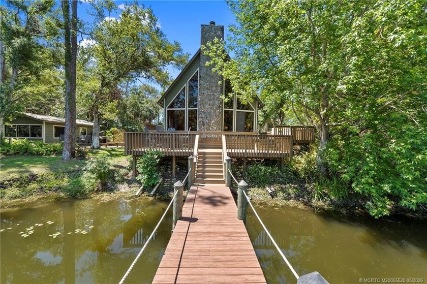 Escape to your own private retreat on five fenced acres with - Beach Home for sale in Palm City, Florida on Beachhouse.com