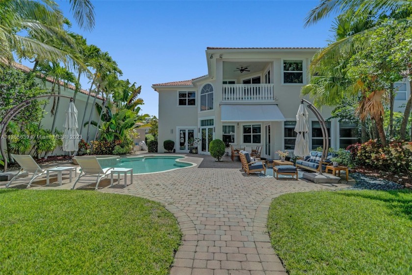EXQUISITE MODERN WATERFRONT ESTATE IN EXCLUSIVE COMMODORE - Beach Home for sale in Hollywood, Florida on Beachhouse.com