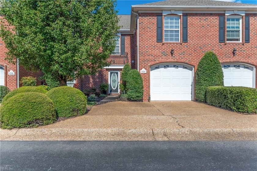 This property is a standout!  Rare (1) owner townhouse first - Beach Townhome/Townhouse for sale in Virginia Beach, Virginia on Beachhouse.com