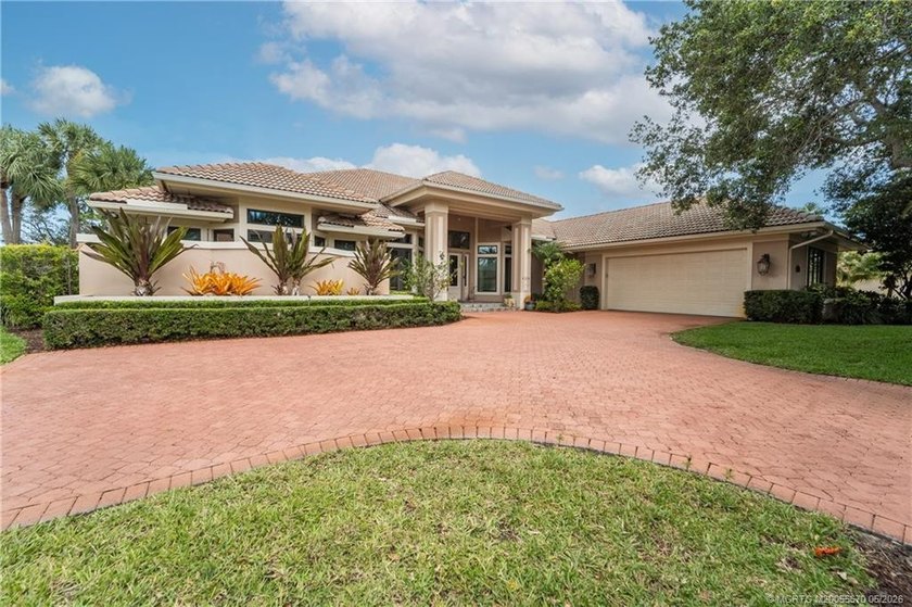 This stunning single family home is one of only thirty eight - Beach Home for sale in Hobe Sound, Florida on Beachhouse.com