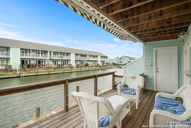 Investors: This is an active short-term rental with rental - Beach Condo for sale in Rockport, Texas on Beachhouse.com