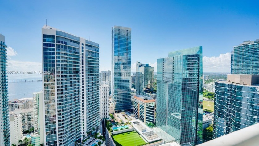 Immaculate Penthouse for sale in the heart of Brickell. Generate - Beach Condo for sale in Miami, Florida on Beachhouse.com