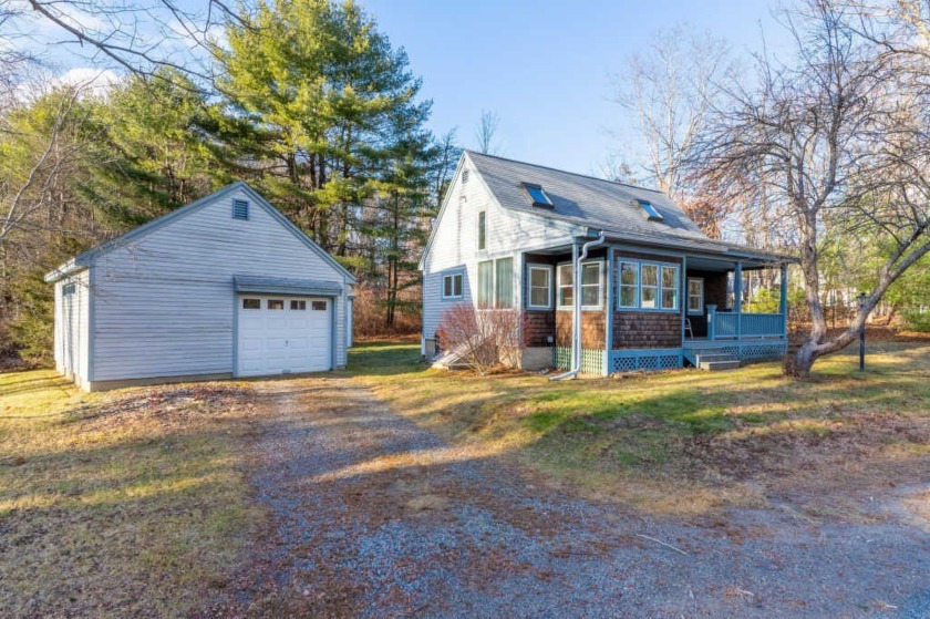 Can you believe it!?! A year round, single family in Wells with - Beach Home for sale in Wells, Maine on Beachhouse.com