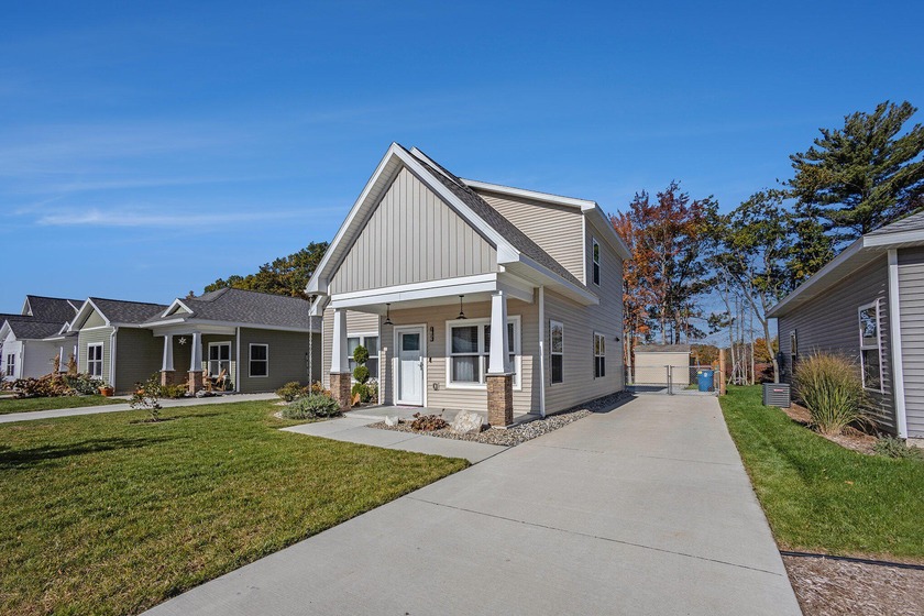 Welcome to 1809 Robinson Street, a like-new Craftsman-style home - Beach Home for sale in Grand Haven, Michigan on Beachhouse.com
