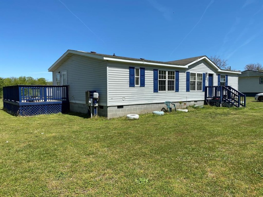 Looking for a fixer-upper in Cape Charles - this 3 bedroom, 2 - Beach Home for sale in Cape Charles, Virginia on Beachhouse.com