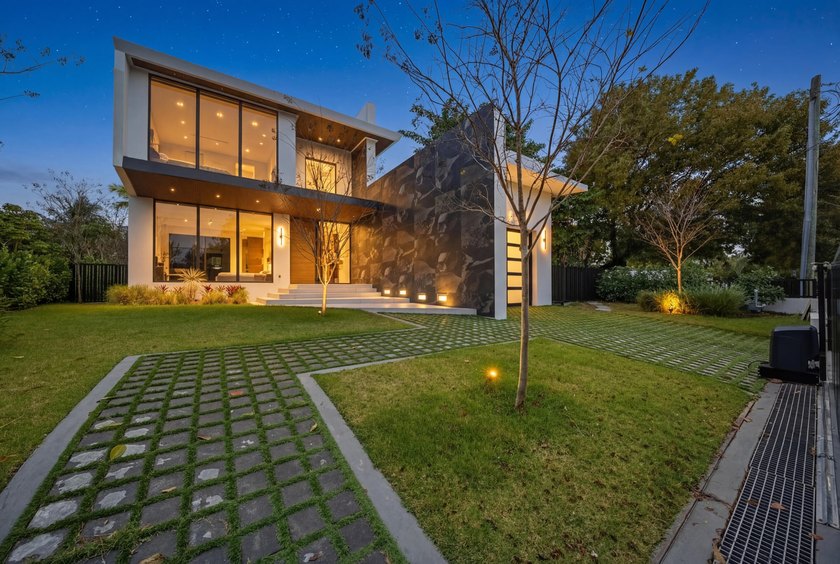 Resilient, move-in-ready waterfront living in a newly completed - Beach Home for sale in Miami Beach, Florida on Beachhouse.com