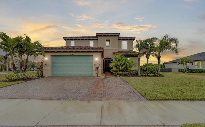 Discover spacious living in this 3-bedroom + den, 2.5-bathroom - Beach Home for sale in Port Saint Lucie, Florida on Beachhouse.com